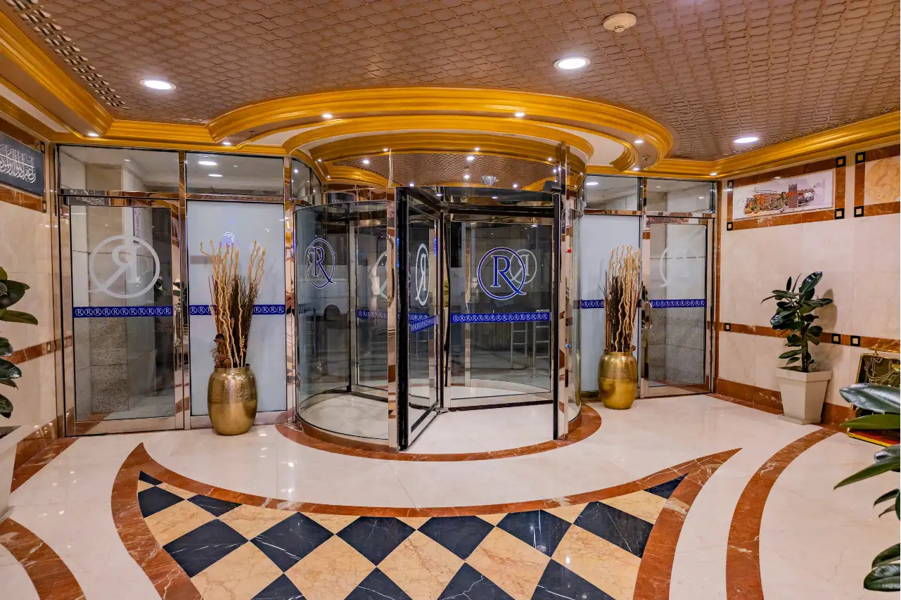 ALRITZ ALMADINAH HOTEL - Packageumrah hotel lobby