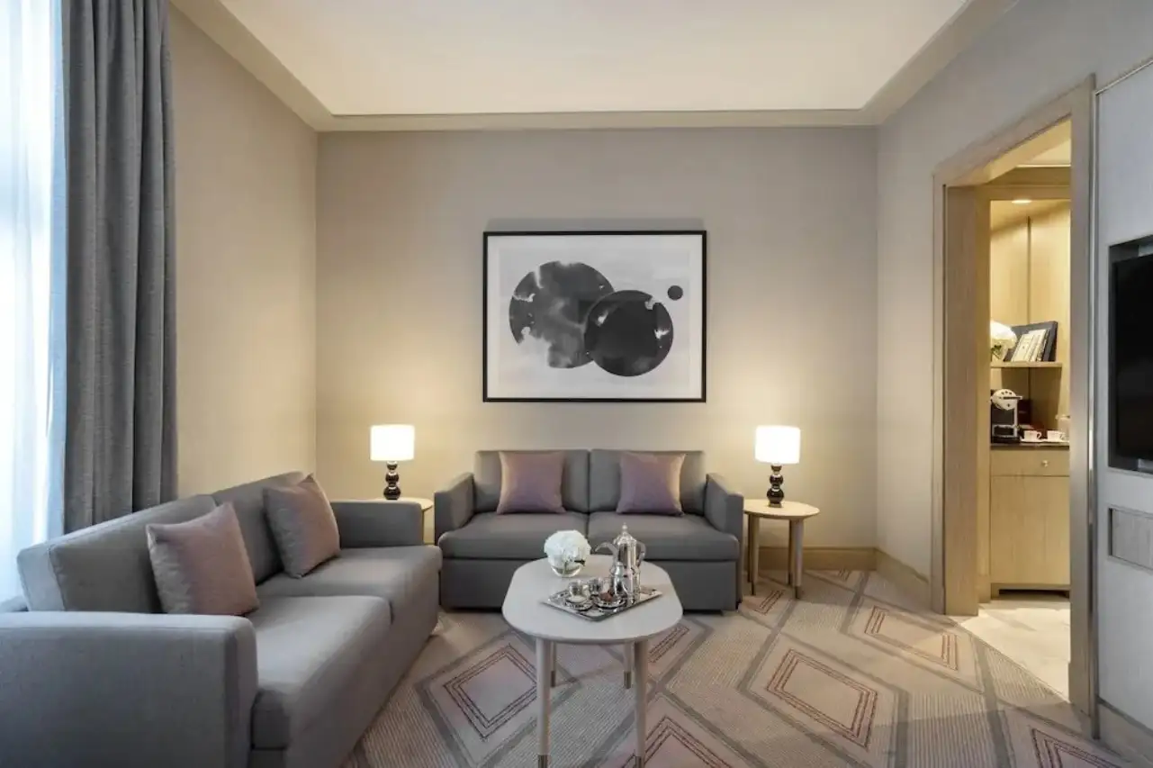 Jumeirah Jabal Omar- Package Umrah room