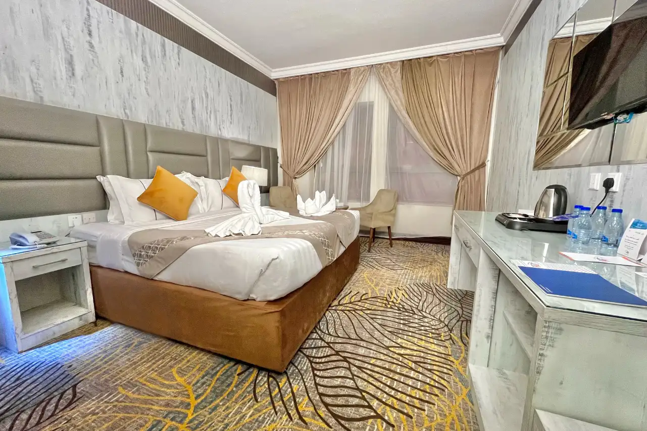 Zowar Alalami Hotel - Package Umrah Triple Room
