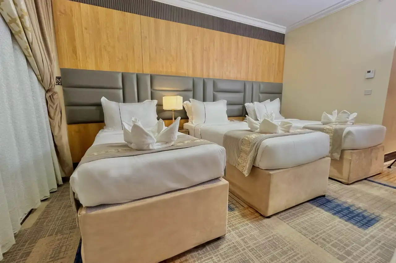 Zowar Alalami Hotel - Package Umrah room